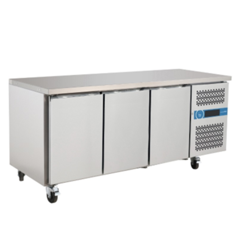 COUNTER 3 DOOR CHILLER